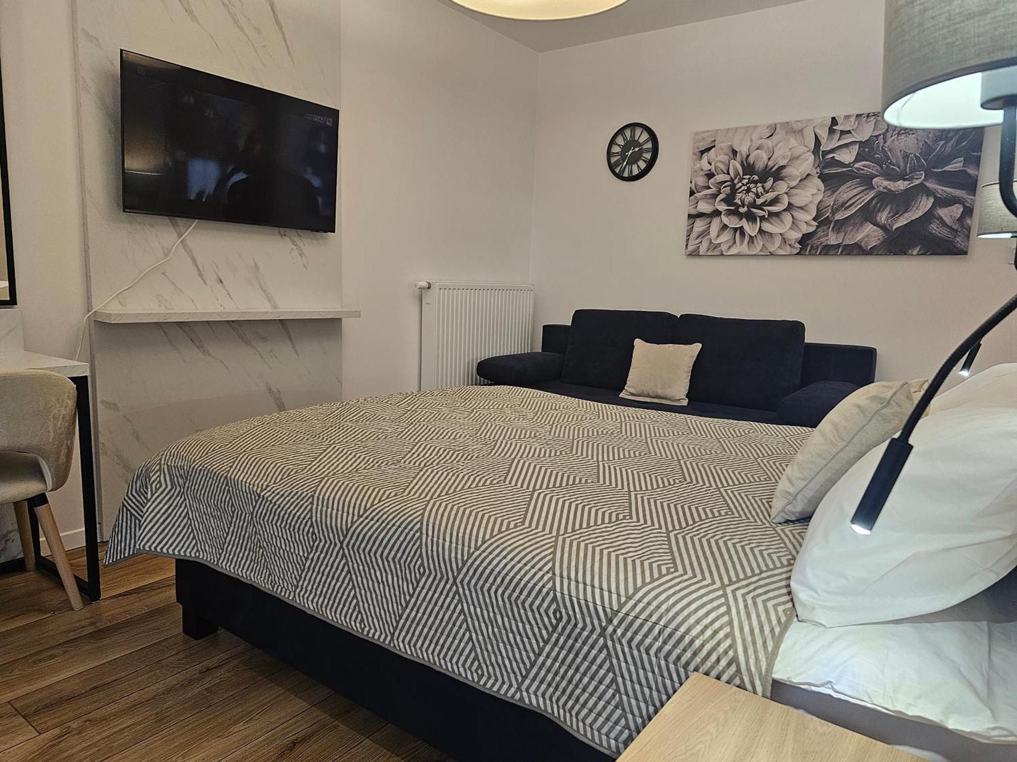 City Sense New Apartments - Main Station And City Center Вроцлав Екстериор снимка