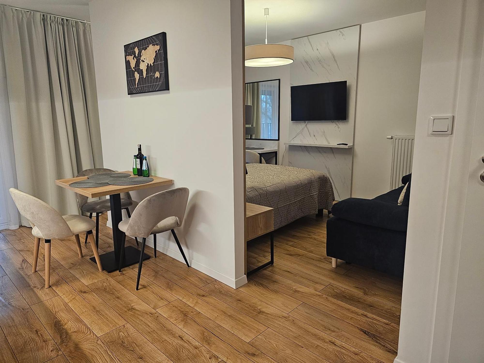 City Sense New Apartments - Main Station And City Center Вроцлав Екстериор снимка