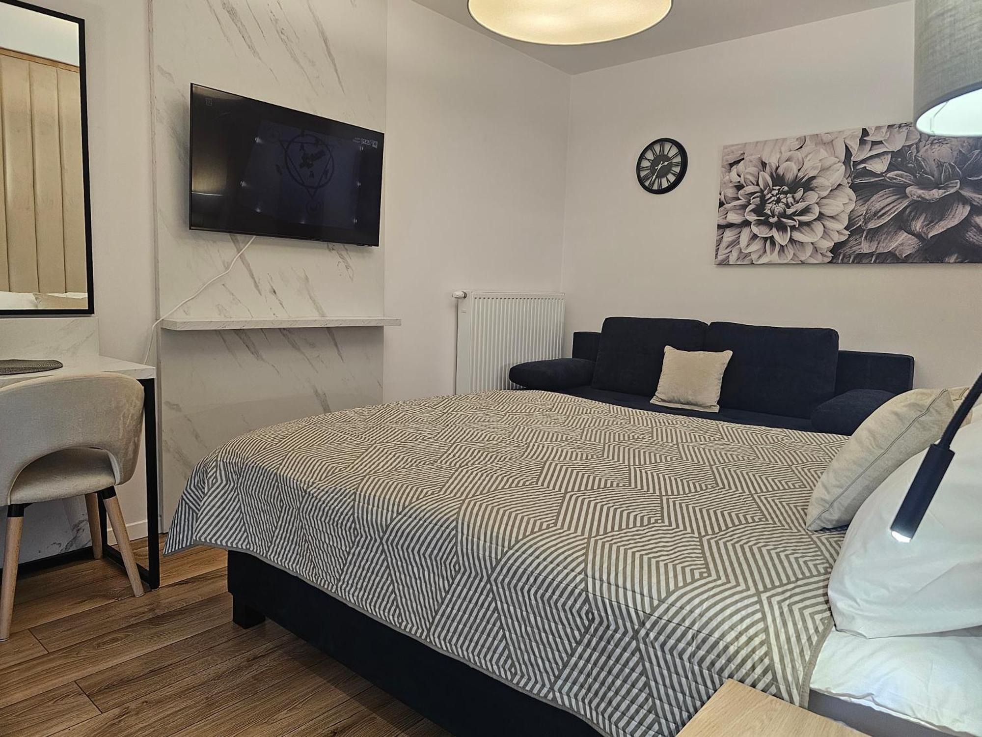City Sense New Apartments - Main Station And City Center Вроцлав Екстериор снимка