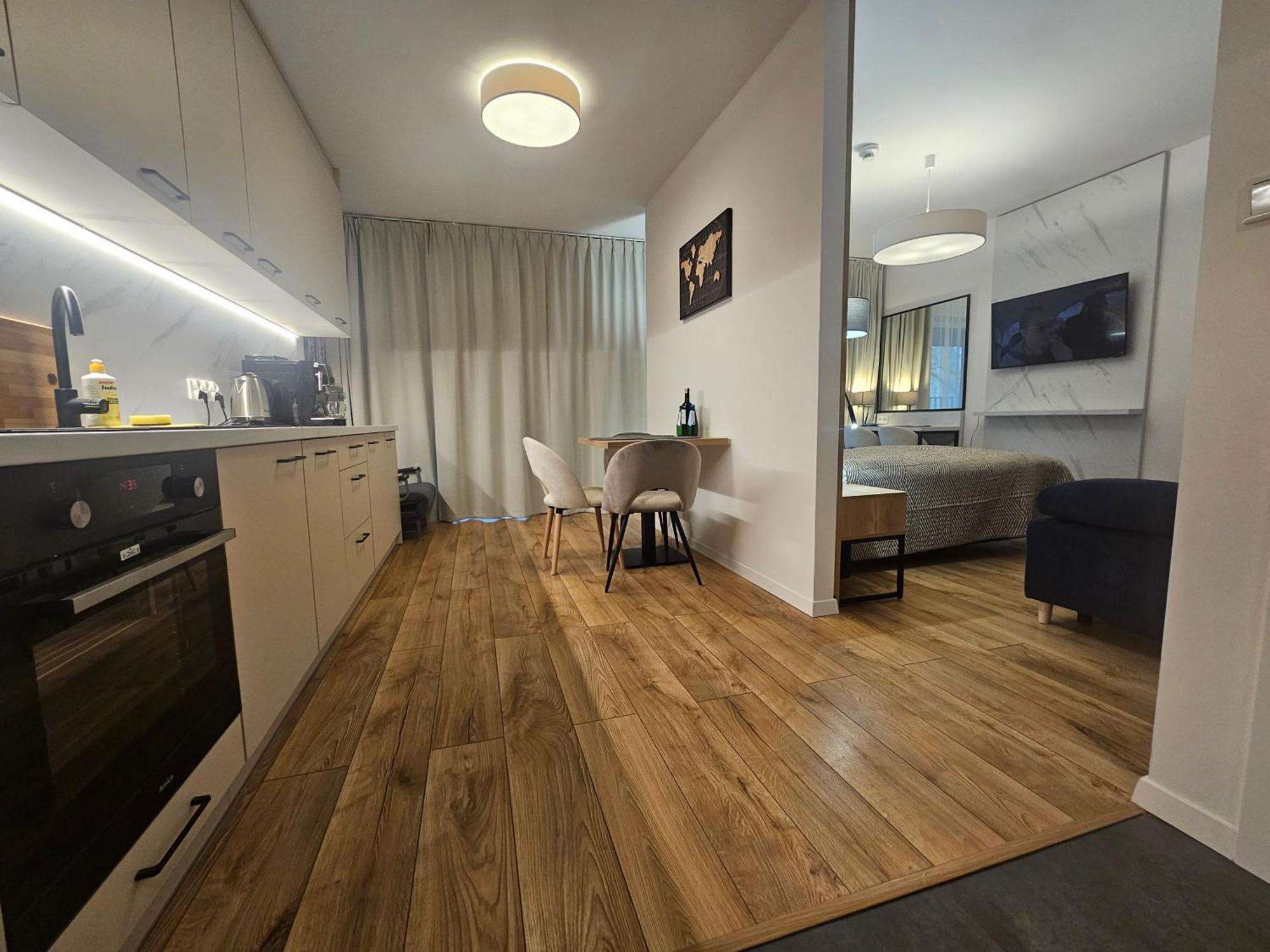 City Sense New Apartments - Main Station And City Center Вроцлав Екстериор снимка
