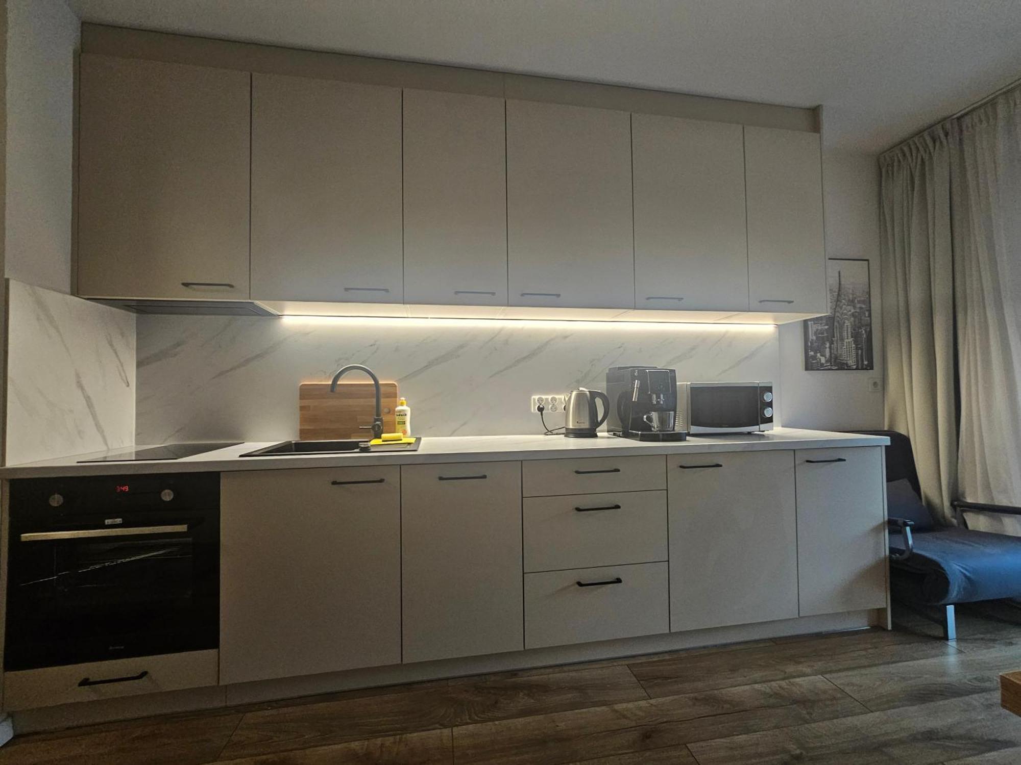 City Sense New Apartments - Main Station And City Center Вроцлав Екстериор снимка