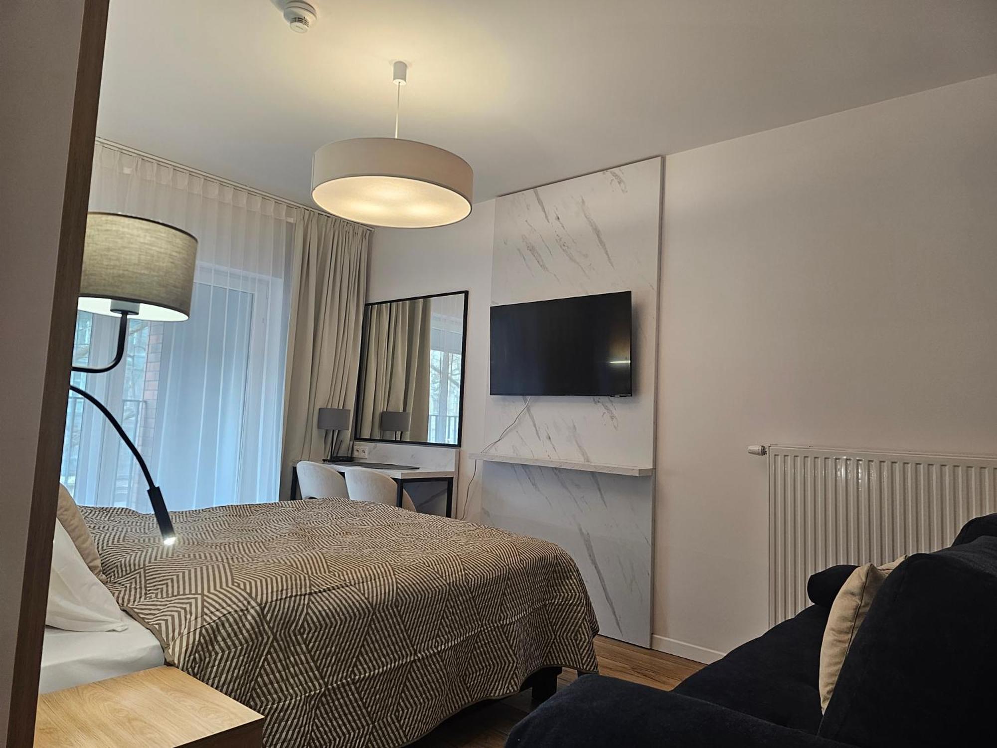 City Sense New Apartments - Main Station And City Center Вроцлав Екстериор снимка