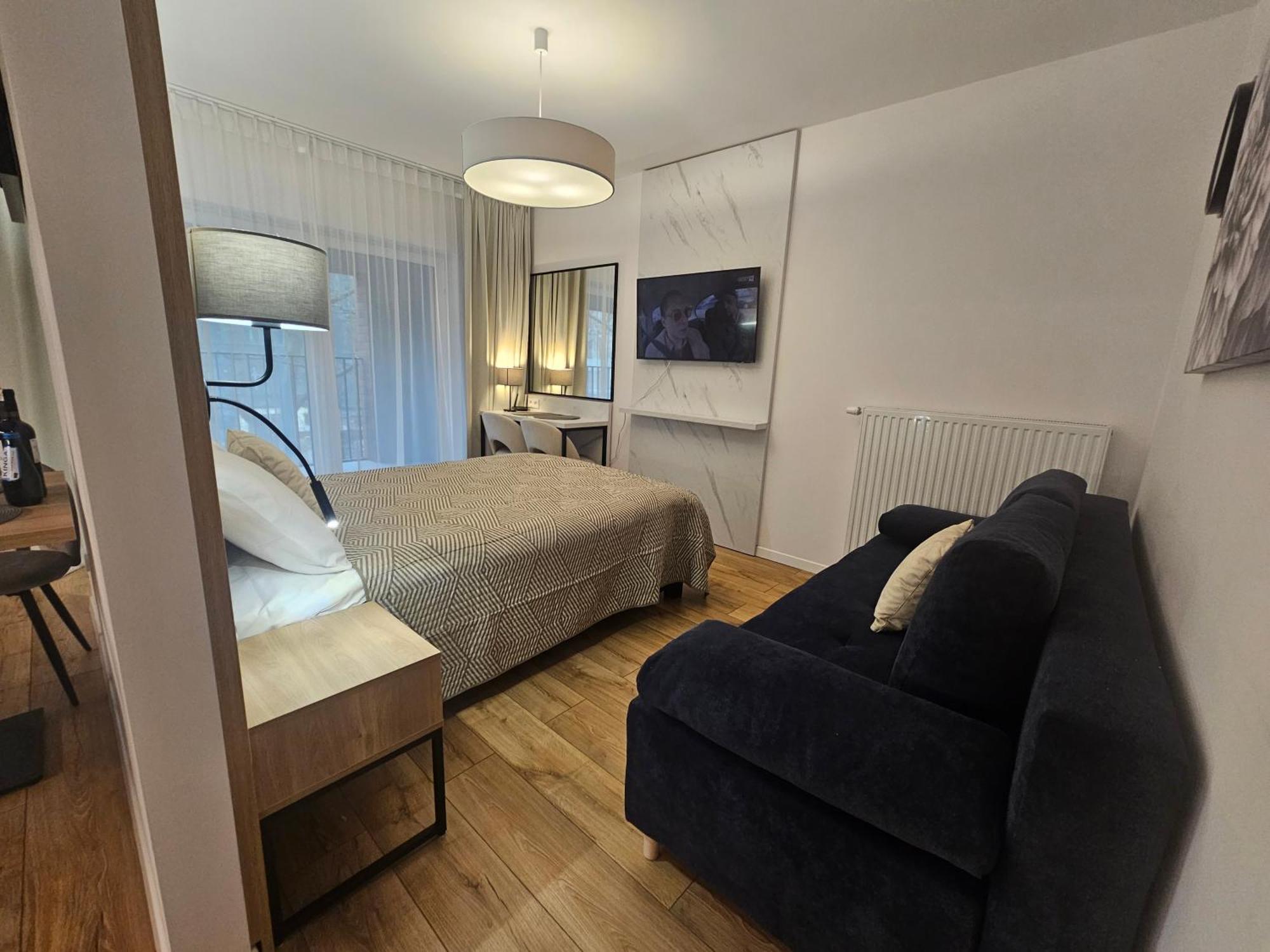 City Sense New Apartments - Main Station And City Center Вроцлав Екстериор снимка