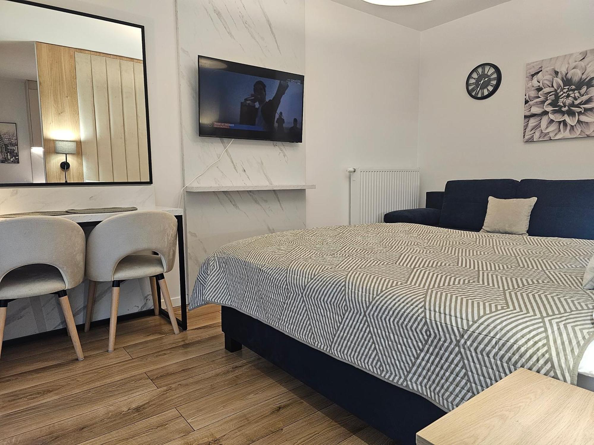 City Sense New Apartments - Main Station And City Center Вроцлав Екстериор снимка